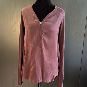 Go Silk Burgundy Long Sleeve Zippered Blouse Size S